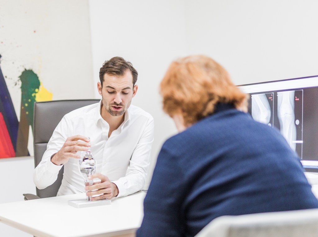 Orthopäde Graz: Knieprothese, Knieoperation, Knieschmerzen